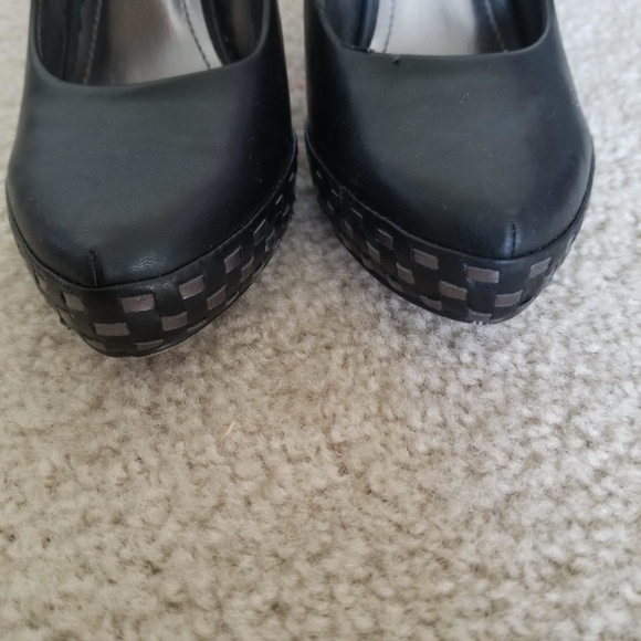 BCBG Black Heels - Picture 6 of 7